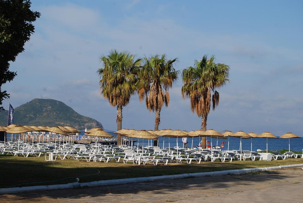 Club Blue White All Inclusive Turgutreis Exteriér fotografie