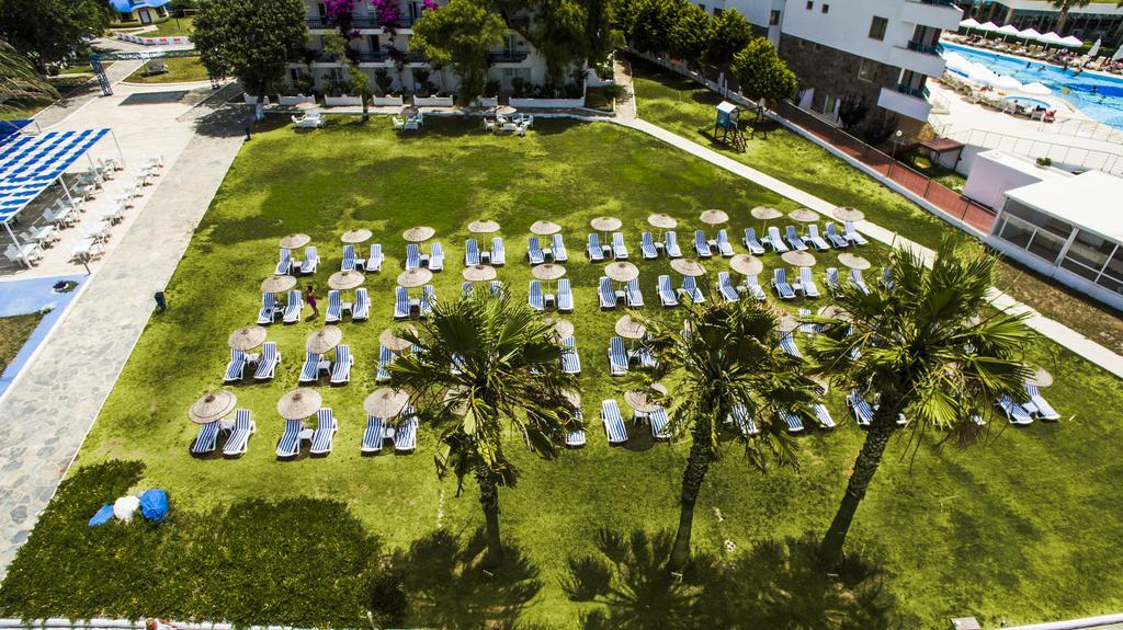 Club Blue White All Inclusive Turgutreis Exteriér fotografie