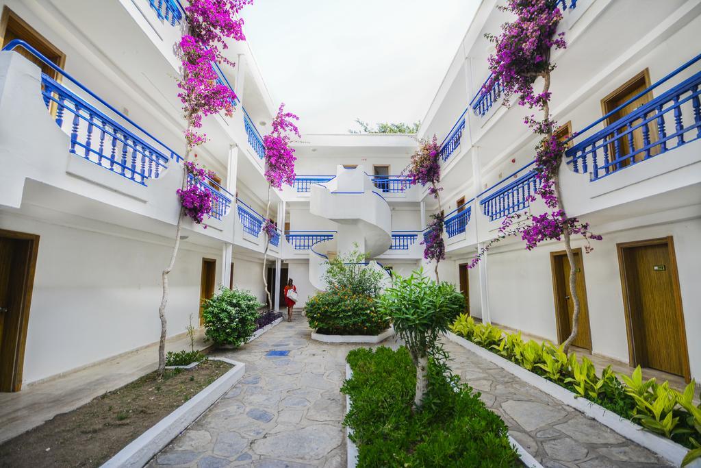 Club Blue White All Inclusive Turgutreis Exteriér fotografie