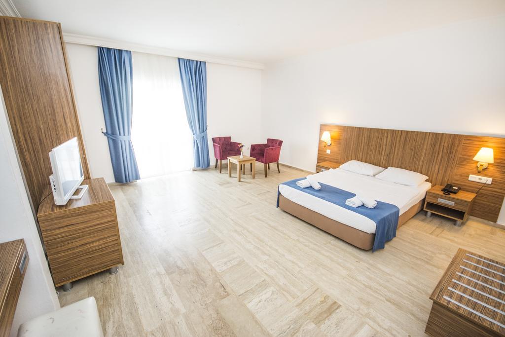 Club Blue White All Inclusive Turgutreis Exteriér fotografie
