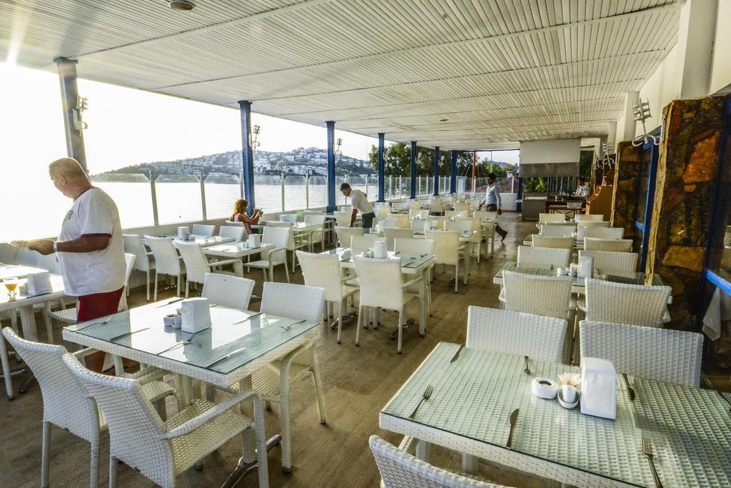 Club Blue White All Inclusive Turgutreis Exteriér fotografie